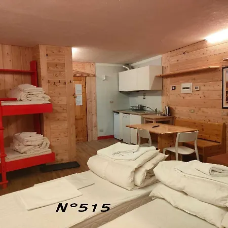 Apartament House Cervinia *